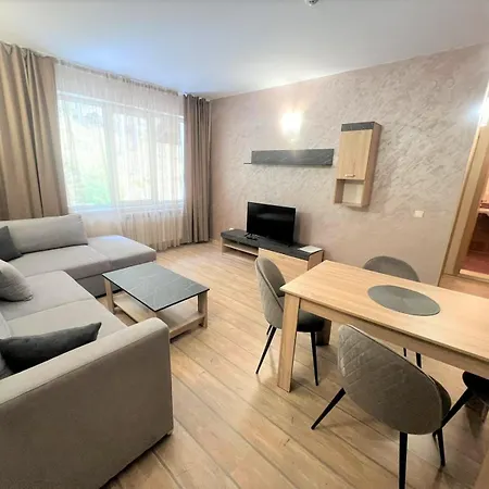 делукс с една спалня и достъп до релакс център Apartment Pamporovo